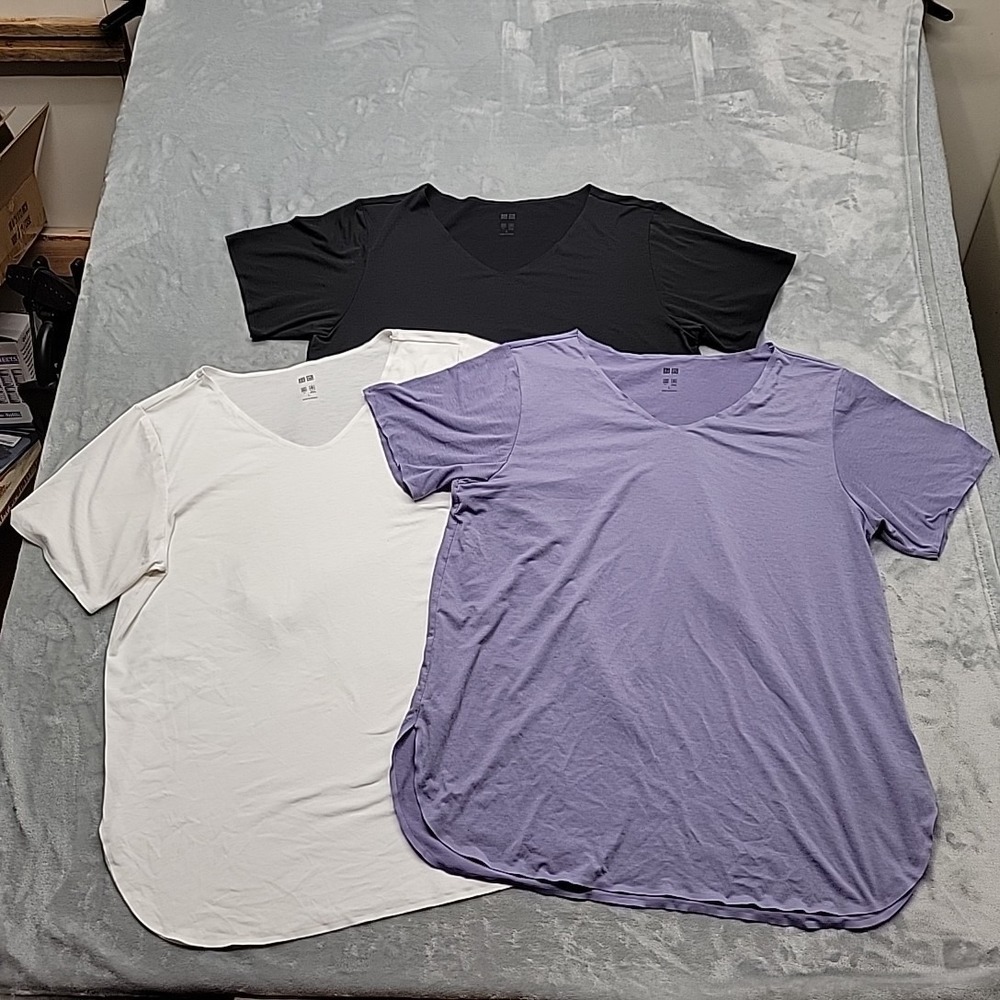 Uniqlo Shirt Womens Large Multicolor Airism V-Neck Bundle 3 Pack Basic Tee